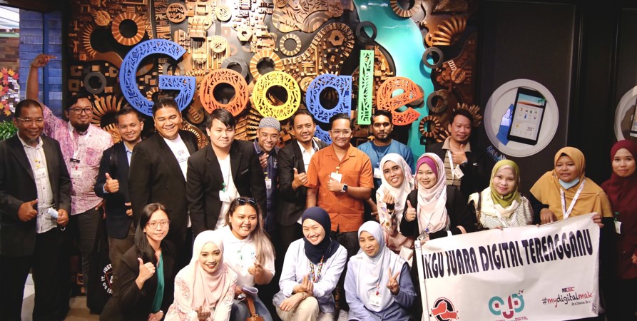 CikguJuaraDigital participants of the event at Google Malaysia office